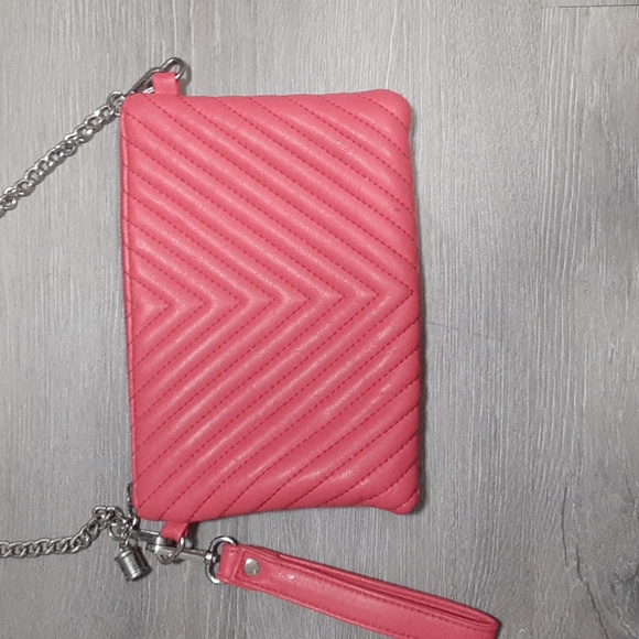 Forever 21  Pink Purse 👛 - Picture 6 of 12